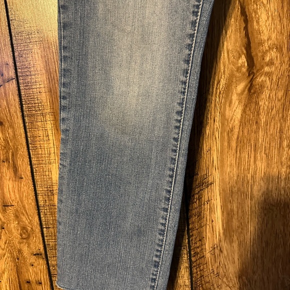 GUC Kut from the Kloth denim jeans. Size 8 women’s. - Picture 12 of 12